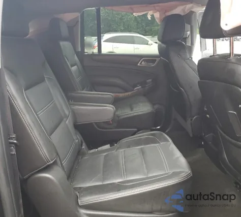 2015 GMC Yukon Xl Denali z USA, uszkodzony, nr VIN 1GKS2JKJXFR736550